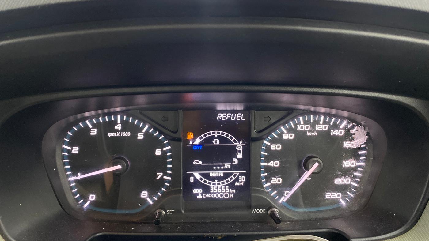 2023 Tata PUNCH ADVENTURE MT, Petrol, Manual, 35,654 km, Odometer Image