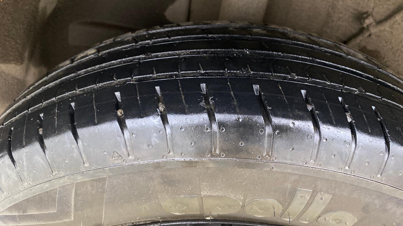 2023 Tata PUNCH ADVENTURE MT, Petrol, Manual, 35,654 km, Right Rear Tyre Tread