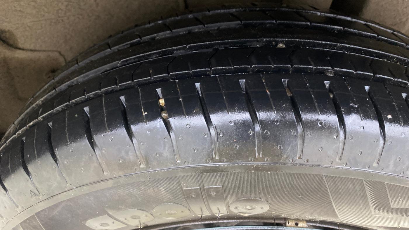 2023 Tata PUNCH ADVENTURE MT, Petrol, Manual, 35,654 km, Left Rear Tyre Tread
