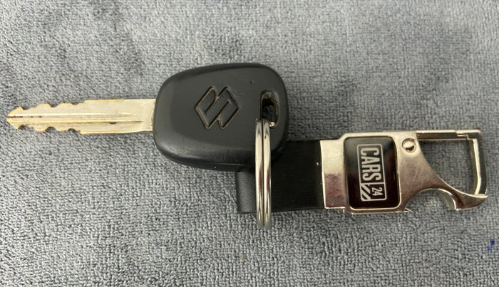 2019 Maruti Alto K10 VXI, Petrol, Manual, 23,956 km, Key Close Up