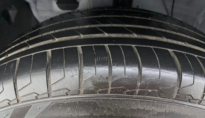 2021 Hyundai Creta SX MT, Diesel, Manual, 3,556 km, Left Front Tyre Tread