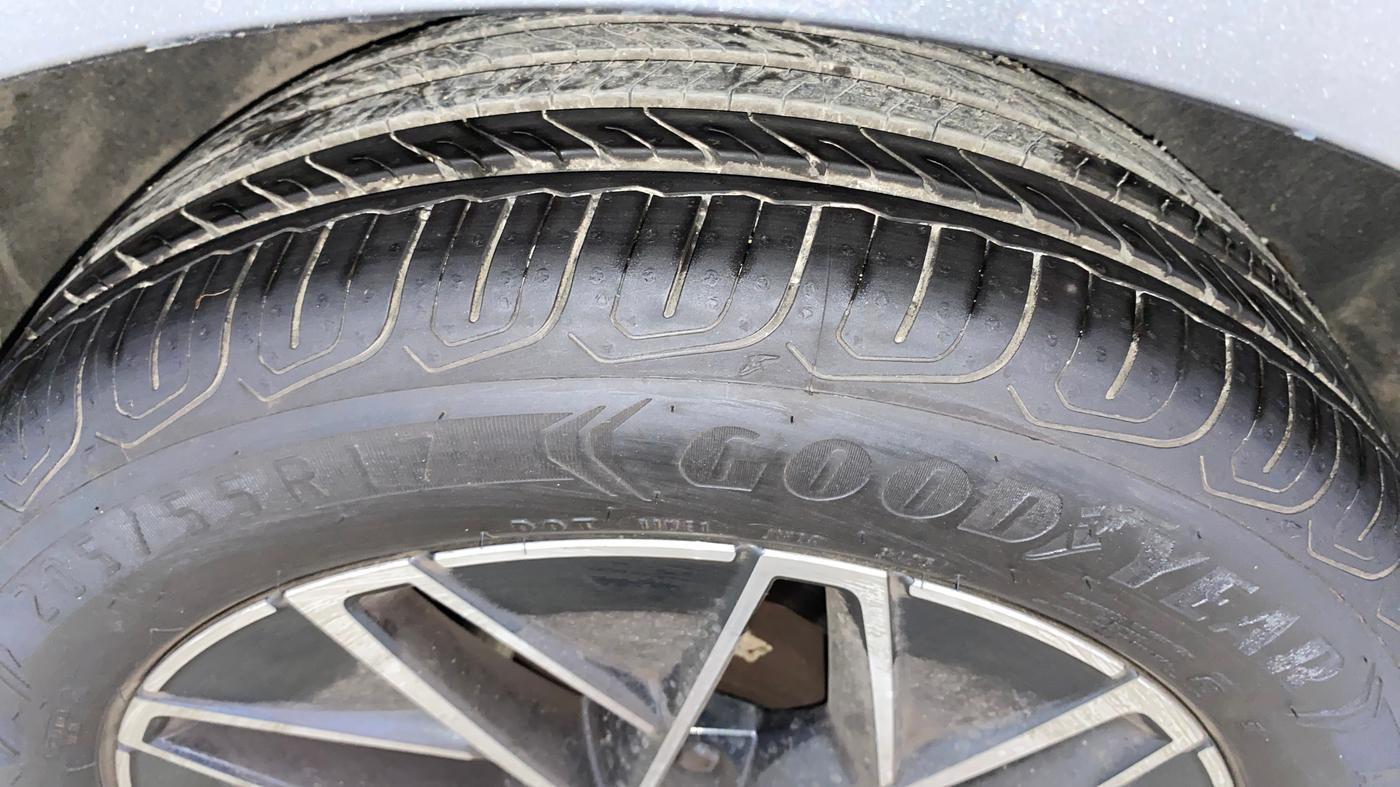 2022 Skoda Octavia L&K 2.0 AT, Petrol, Automatic, 33,747 km, Right Rear Tyre Tread