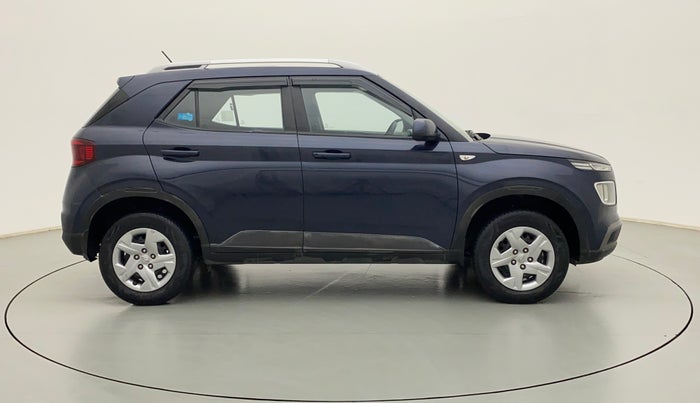 2020 Hyundai VENUE S 1.2, Petrol, Manual, 36,388 km, Right Side View