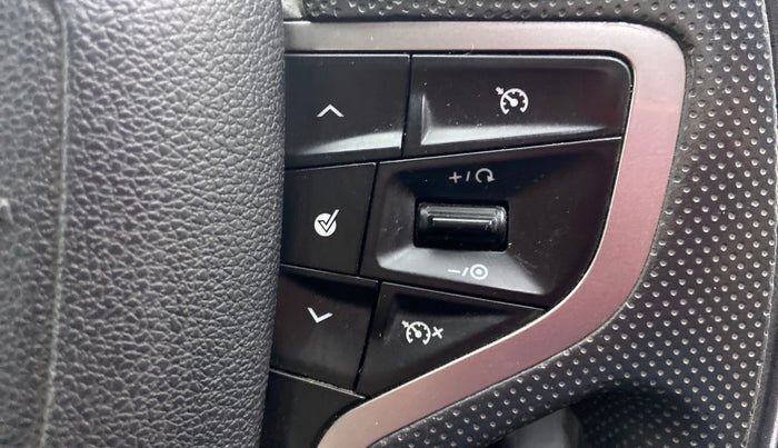 2019 Tata Harrier XZ 2.0L Kryotec, Diesel, Manual, 82,390 km, Adaptive Cruise Control