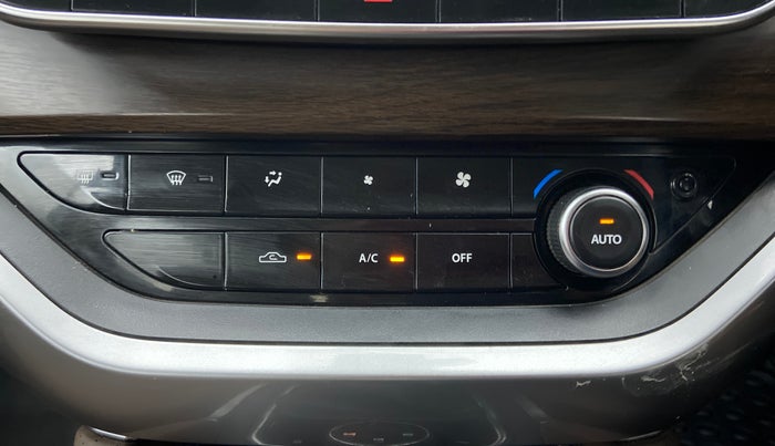 2019 Tata Harrier XZ 2.0L Kryotec, Diesel, Manual, 82,390 km, Automatic Climate Control