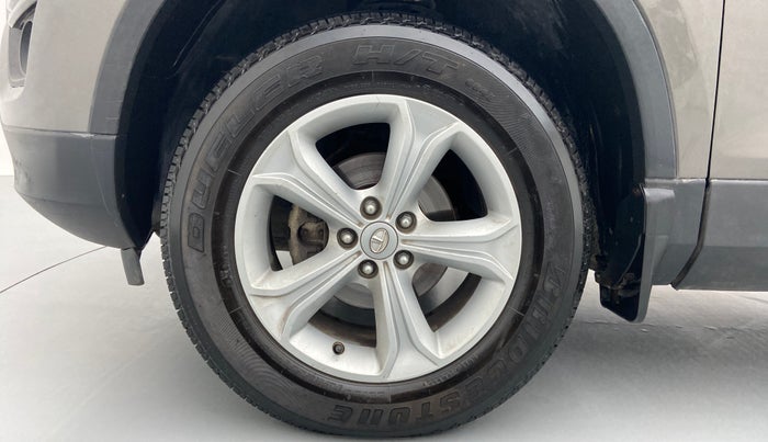 2019 Tata Harrier XZ 2.0L Kryotec, Diesel, Manual, 82,390 km, Left Front Wheel