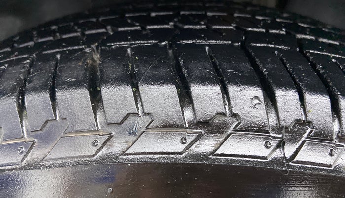 2019 Tata Harrier XZ 2.0L Kryotec, Diesel, Manual, 82,390 km, Left Front Tyre Tread