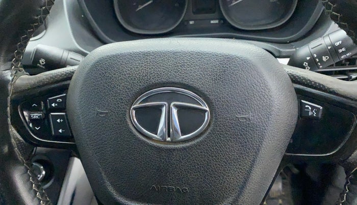 2018 Tata NEXON XM DIESEL, Diesel, Manual, 1,49,523 km, Steering wheel - Phone control not functional