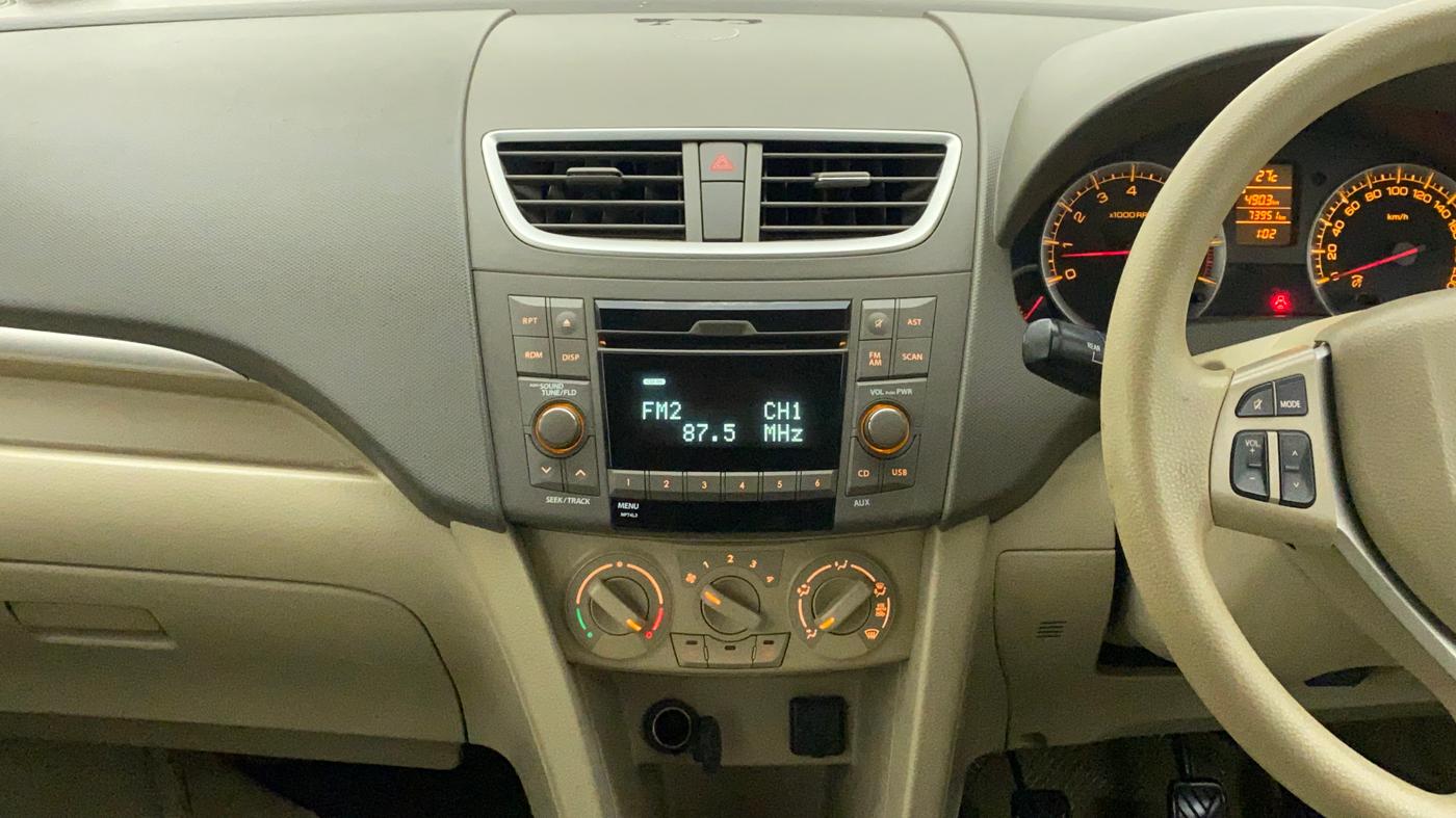 2013 Maruti Ertiga ZXI, CNG, Manual, 74,138 km, Air Conditioner
