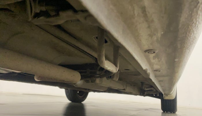 2013 Maruti Ertiga ZXI, CNG, Manual, 74,138 km, Right Side Underbody