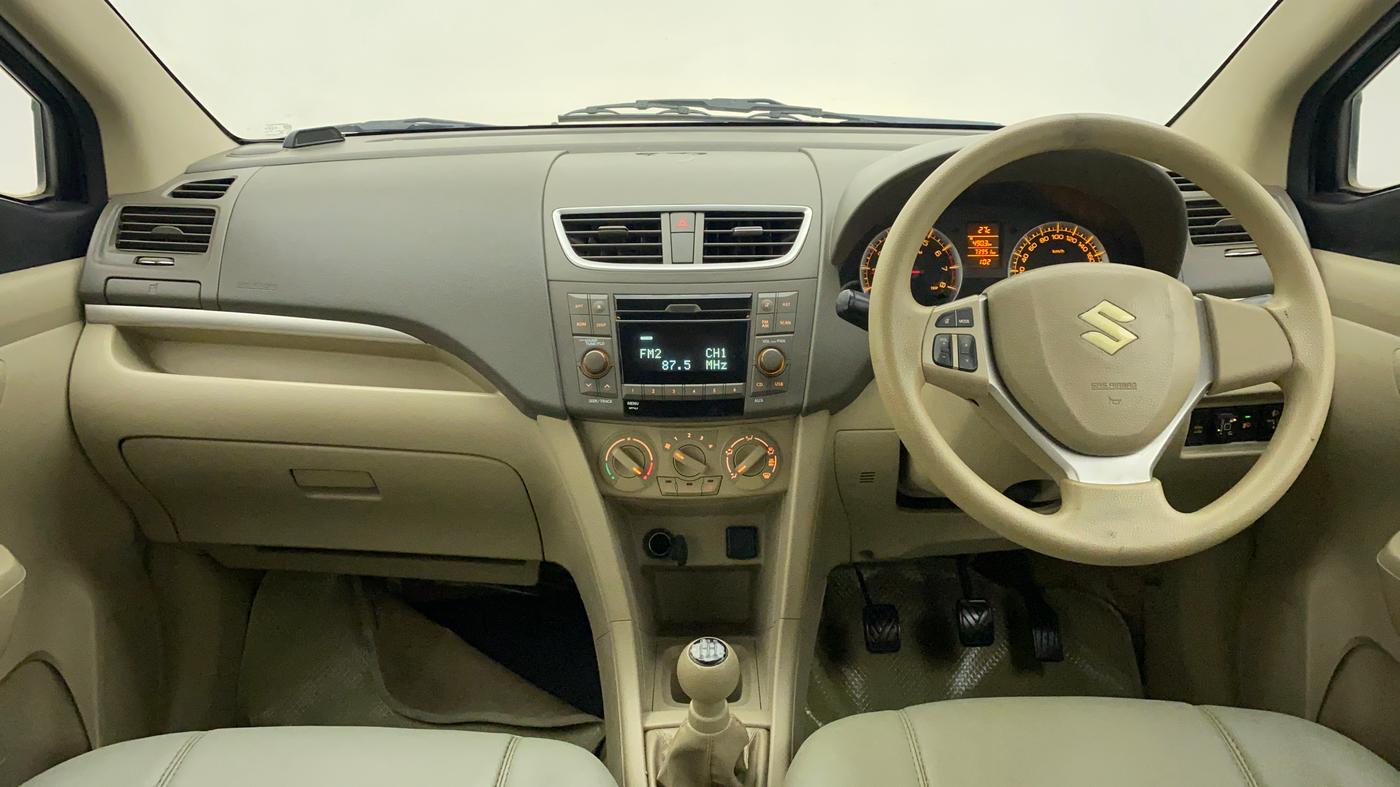 2013 Maruti Ertiga ZXI, CNG, Manual, 74,138 km, Dashboard