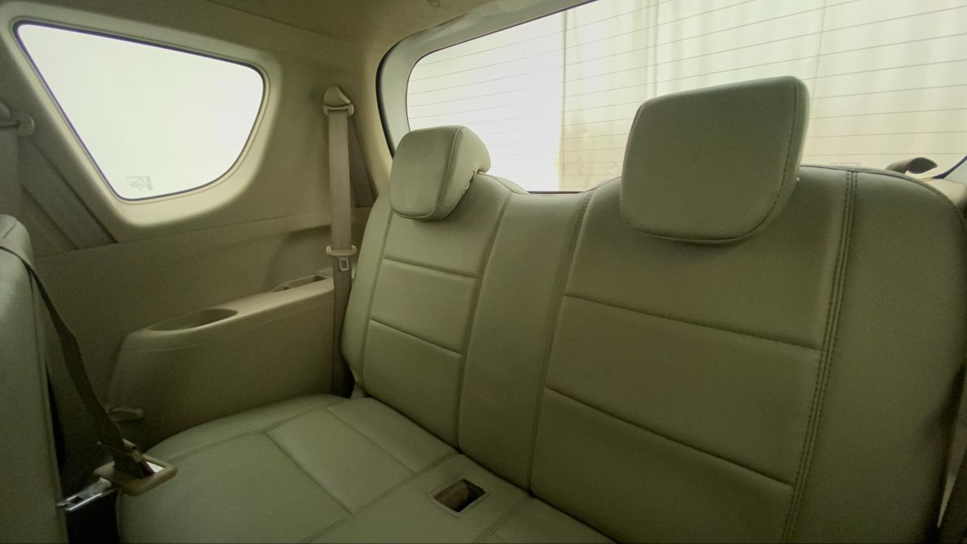 2013 Maruti Ertiga ZXI, CNG, Manual, 74,138 km, Third Seat Row ( optional )