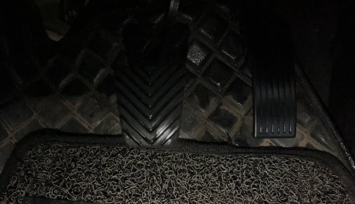 2021 KIA SONET HTX PLUS 1.0 IMT, Petrol, Manual, 56,969 km, Pedals