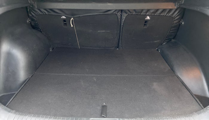 2018 Hyundai Creta 1.6 CRDI SX PLUS AUTO, Diesel, Automatic, 80,419 km, Boot Inside