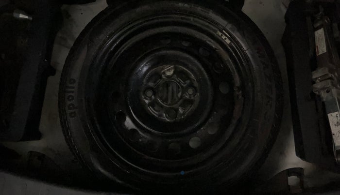 2017 Maruti Wagon R 1.0 VXI, Petrol, Manual, 37,964 km, Spare Tyre