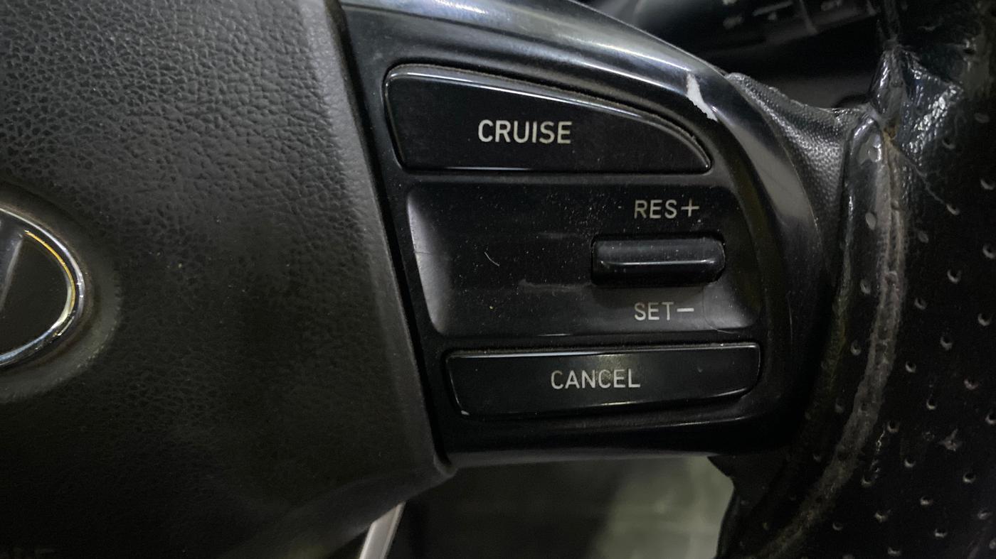 2020 Hyundai VENUE SX 1.5 CRDI, Diesel, Manual, 91,838 km, Adaptive Cruise Control