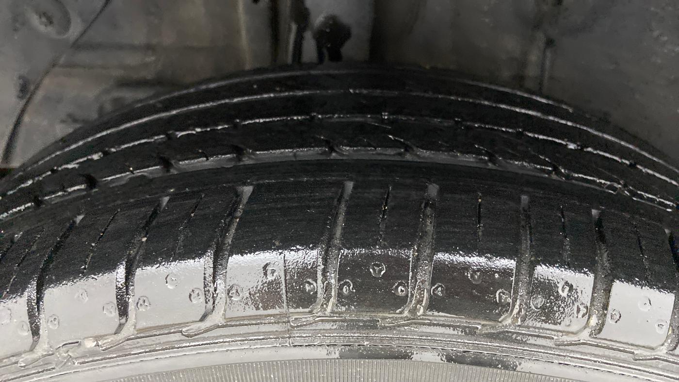 2018 Hyundai i20 Active 1.2 S, Petrol, Manual, 23,555 km, Right Rear Tyre Tread