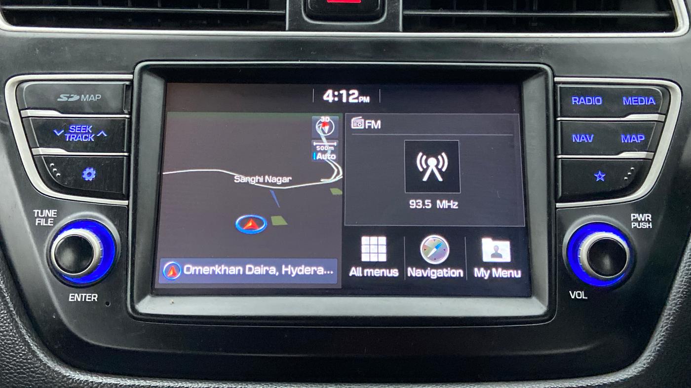2018 Hyundai i20 Active 1.2 S, Petrol, Manual, 23,555 km, Infotainment System