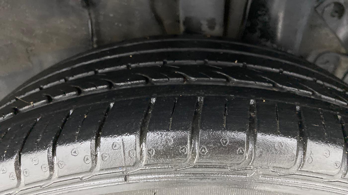 2018 Hyundai i20 Active 1.2 S, Petrol, Manual, 23,555 km, Left Rear Tyre Tread