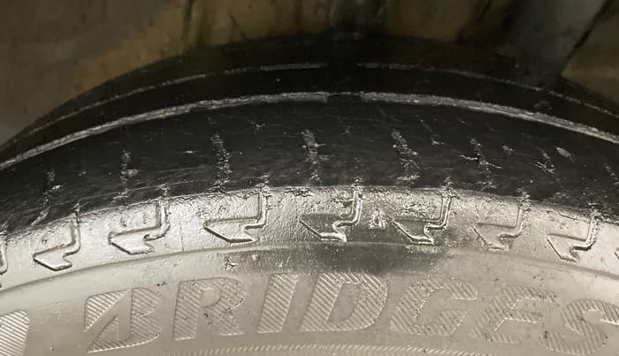 2023 Hyundai EXTER SX(O), Petrol, Manual, 64,342 km, Left Rear Tyre Tread