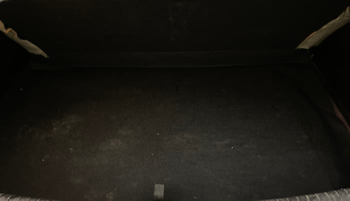 2015 Hyundai Grand i10 ASTA 1.2 KAPPA VTVT, Petrol, Manual, 1,09,804 km, Boot Inside