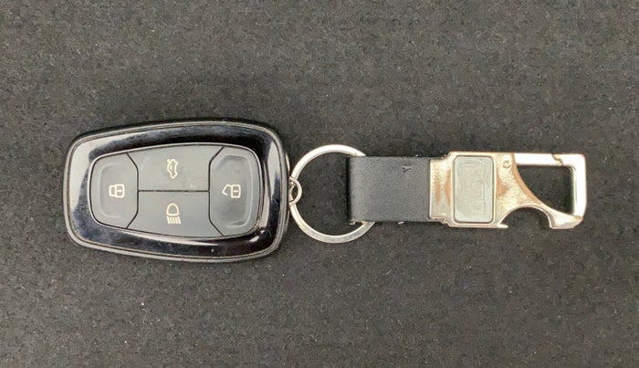 2020 Tata NEXON XZA PLUS PETROL, Petrol, Automatic, 34,437 km, Key Close Up