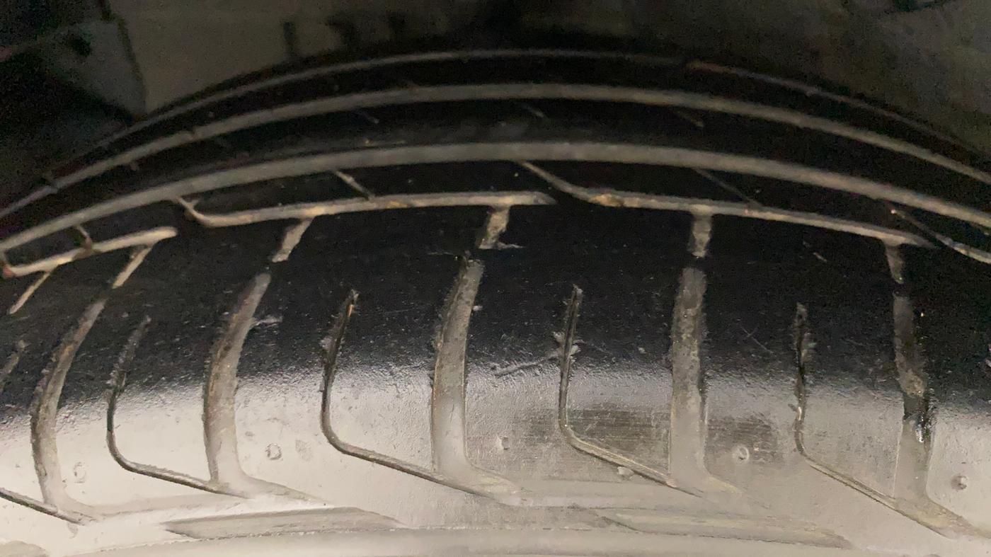 2020 Tata NEXON XZA PLUS PETROL, Petrol, Automatic, 34,437 km, Right Rear Tyre Tread