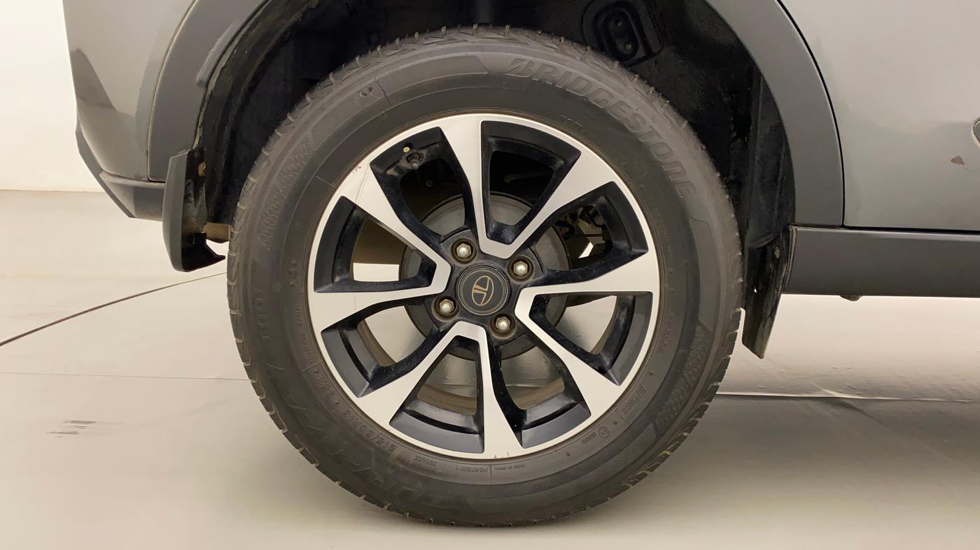 2020 Tata NEXON XZA PLUS PETROL, Petrol, Automatic, 34,437 km, Right Rear Wheel