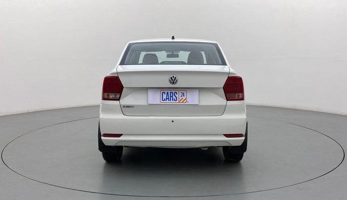 2016 Volkswagen Ameo COMFORTLINE 1.2, Petrol, Manual, 80,244 km, Back/Rear