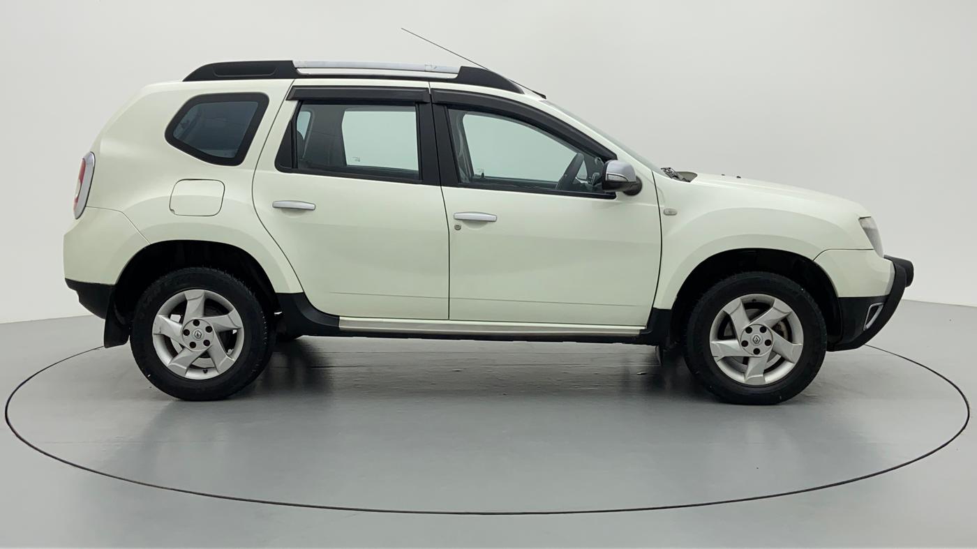 2015 Renault Duster RXZ DIESEL 110, Diesel, Manual, 42,322 km, Right Side View