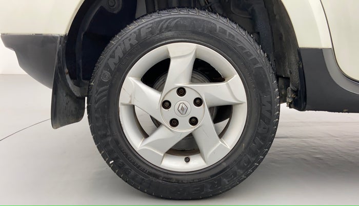 2015 Renault Duster RXZ DIESEL 110, Diesel, Manual, 42,322 km, Right Rear Wheel