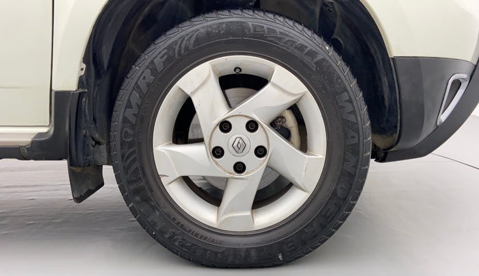 2015 Renault Duster RXZ DIESEL 110, Diesel, Manual, 42,322 km, Right Front Wheel