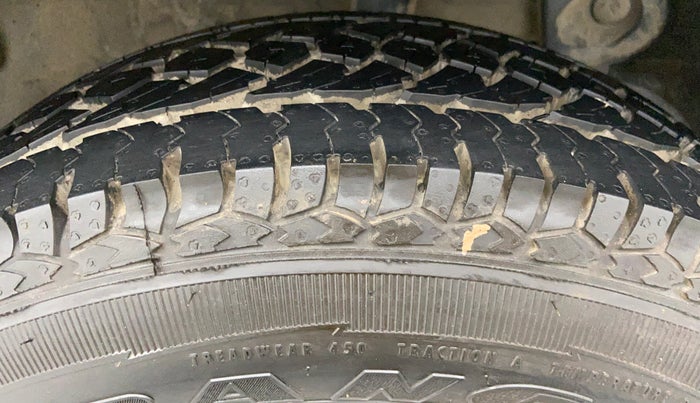 2015 Renault Duster RXZ DIESEL 110, Diesel, Manual, 42,322 km, Left Rear Tyre Tread