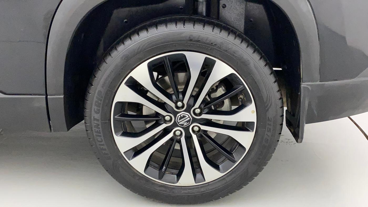 2022 MG HECTOR SHARP 1.5 PETROL CVT, Petrol, Automatic, 16,631 km, Left Rear Wheel