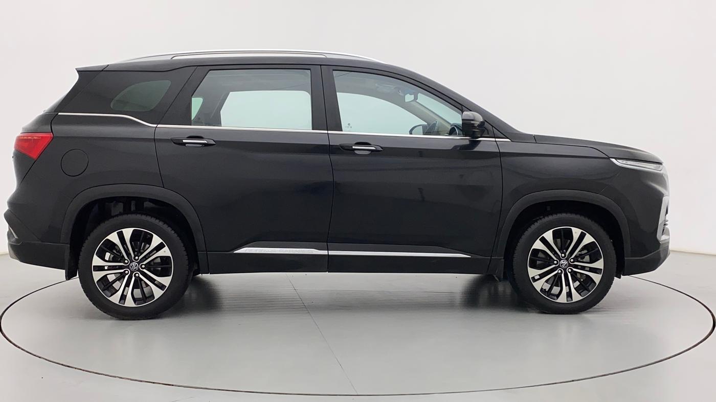 2022 MG HECTOR SHARP 1.5 PETROL CVT, Petrol, Automatic, 16,631 km, Right Side View