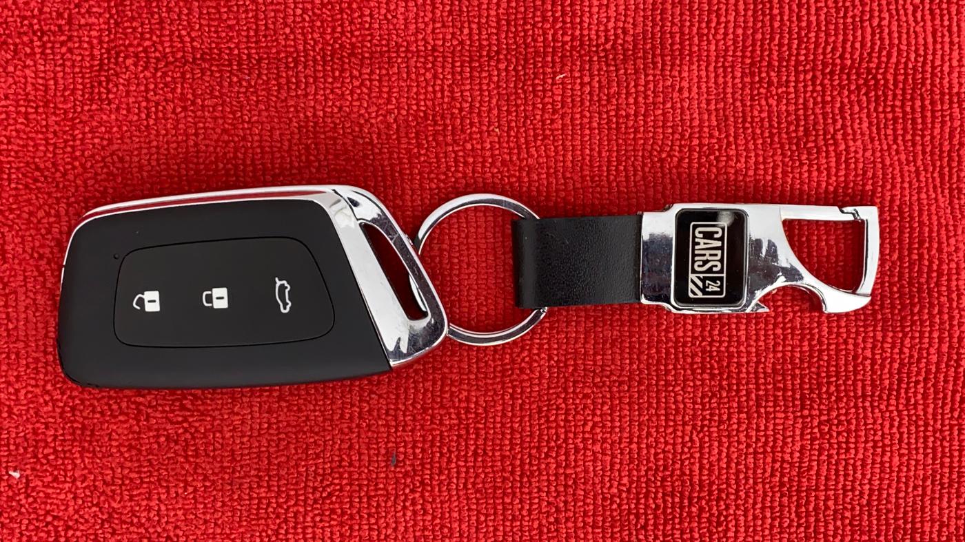 2020 MG HECTOR SHARP DCT PETROL, Petrol, Automatic, 16,446 km, Key Close Up