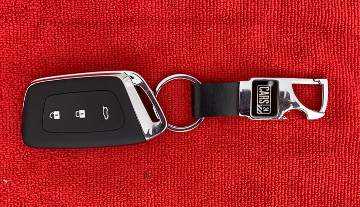 2020 MG HECTOR SHARP DCT PETROL, Petrol, Automatic, 16,446 km, Key Close Up