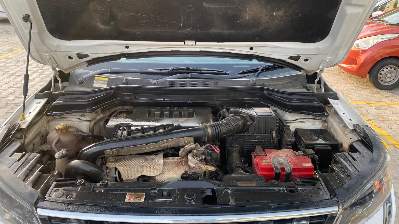 2024 Mahindra XUV300 W8 1.5 DIESEL, Diesel, Manual, 57,158 km, Engine View