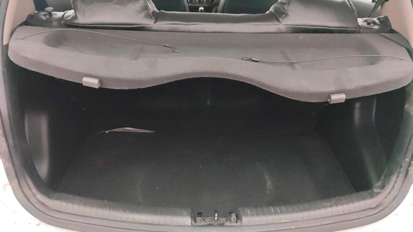 2019 Hyundai Grand i10 SPORTZ AT 1.2 KAPPA VTVT, Petrol, Automatic, 41,769 km, Boot Inside