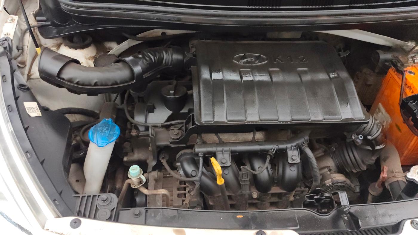 2019 Hyundai Grand i10 SPORTZ AT 1.2 KAPPA VTVT, Petrol, Automatic, 41,769 km, Engine View - Right