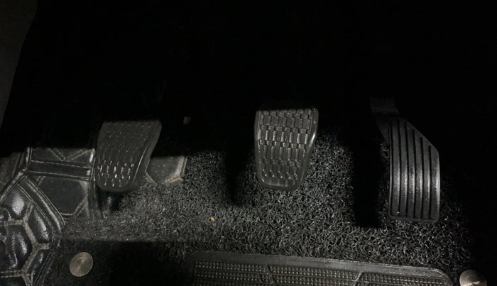 2020 Tata NEXON XZ PLUS PETROL, Petrol, Manual, 56,375 km, Pedals