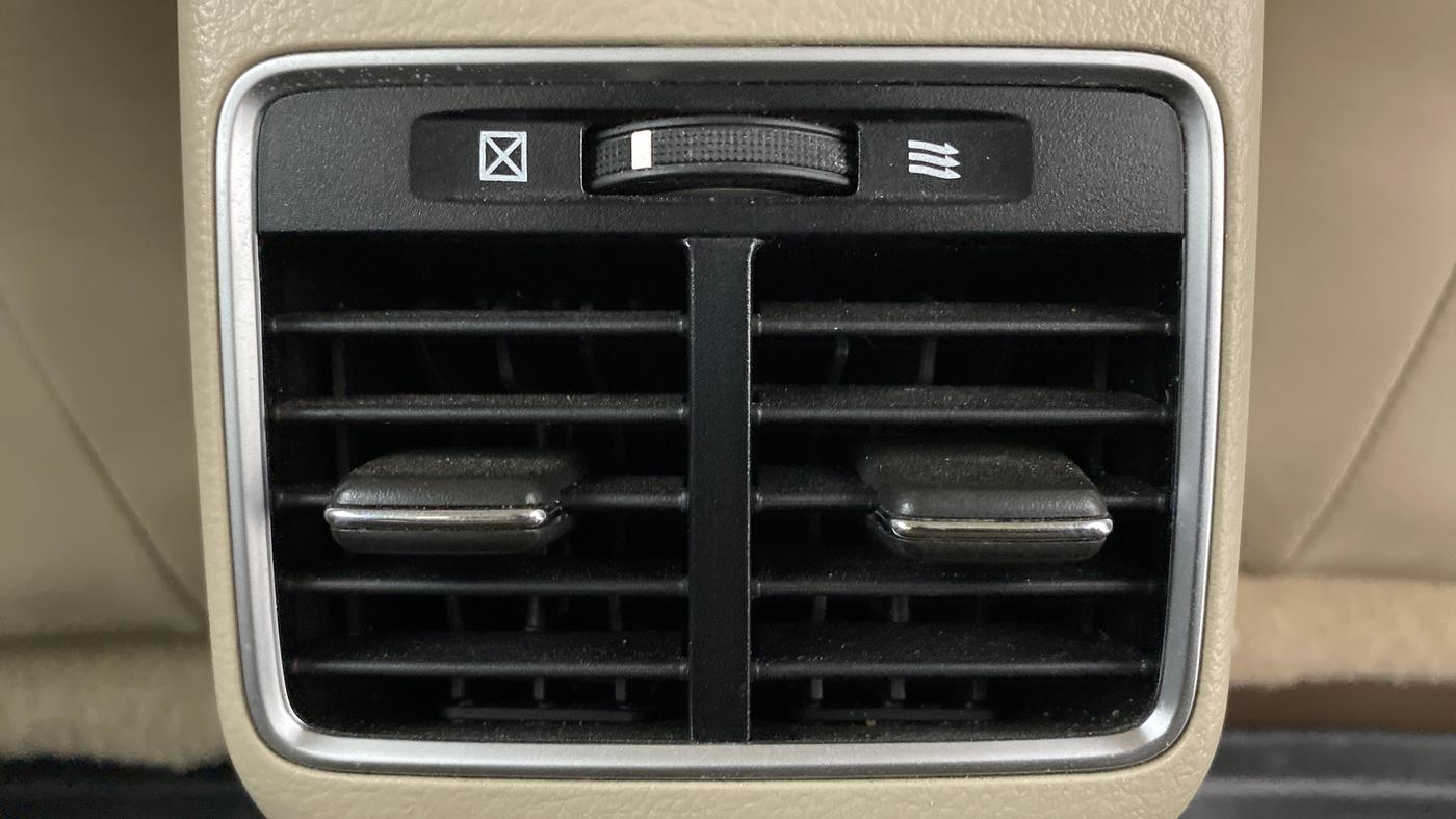 2018 Maruti Ciaz ALPHA  AT 1.4  PETROL, Petrol, Automatic, 57,737 km, Rear AC Vents