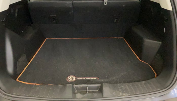 2019 MG HECTOR SHARP 1.5 DCT PETROL, Petrol, Automatic, 52,204 km, Boot Inside