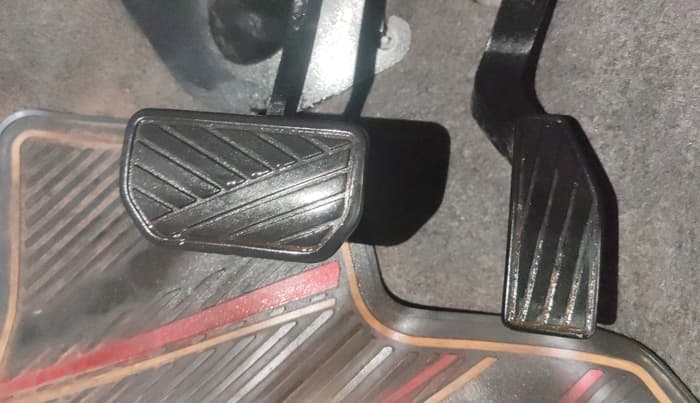 2016 Maruti Celerio VXI AMT, Petrol, Automatic, 48,706 km, Pedals