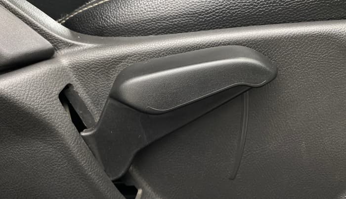 2018 Ford FREESTYLE TITANIUM 1.2 PETROL, Petrol, Manual, 43,176 km, Driver Side Adjustment Panel