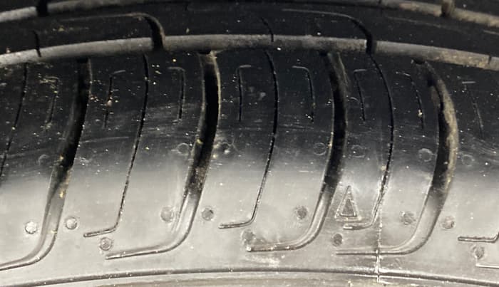 2018 Ford FREESTYLE TITANIUM 1.2 PETROL, Petrol, Manual, 43,176 km, Left Rear Tyre Tread