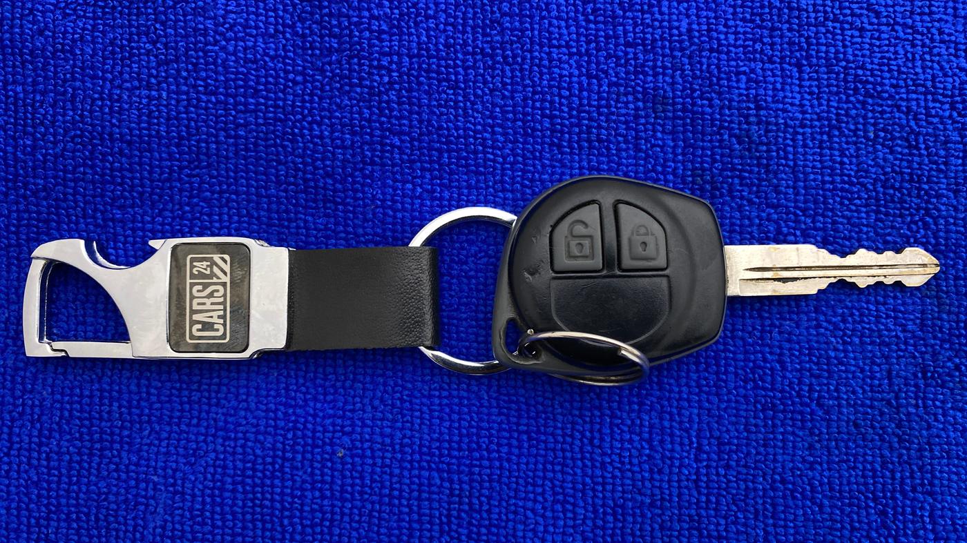 2016 Maruti Wagon R 1.0 VXI, Petrol, Manual, 34,313 km, Key Close Up