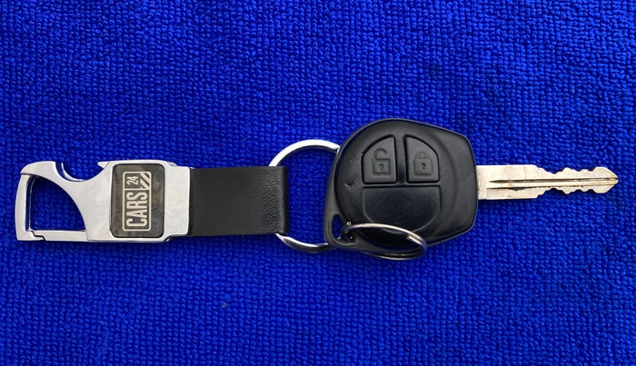 2016 Maruti Wagon R 1.0 VXI, Petrol, Manual, 34,313 km, Key Close Up