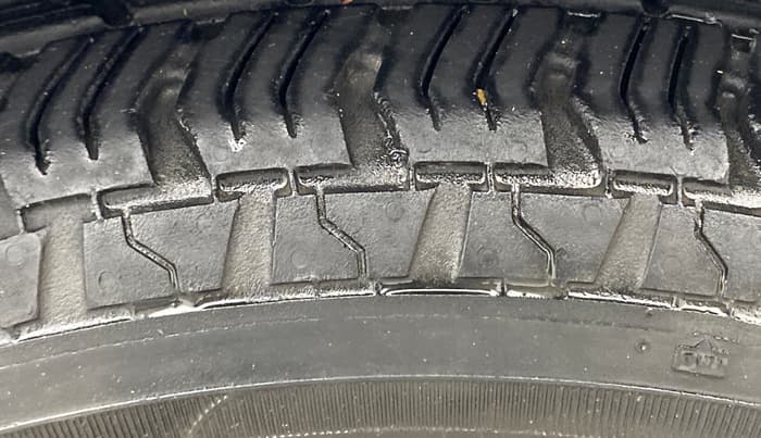 2018 Maruti Alto 800 LXI O, Petrol, Manual, 30,699 km, Right Front Tyre Tread
