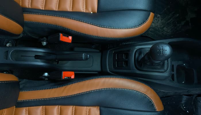 2018 Maruti Alto 800 LXI O, Petrol, Manual, 30,699 km, Gear Lever